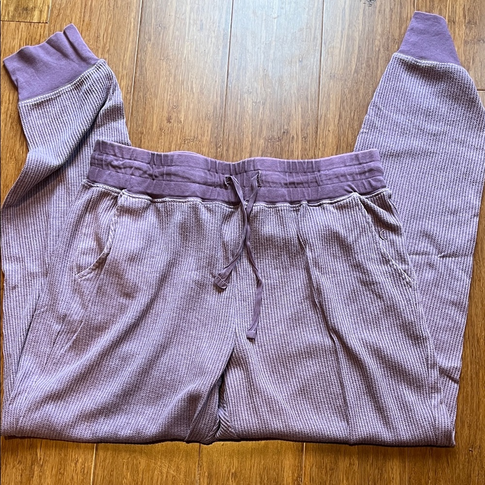 ZYIA Lavender Waffle Knit Lounge Pants